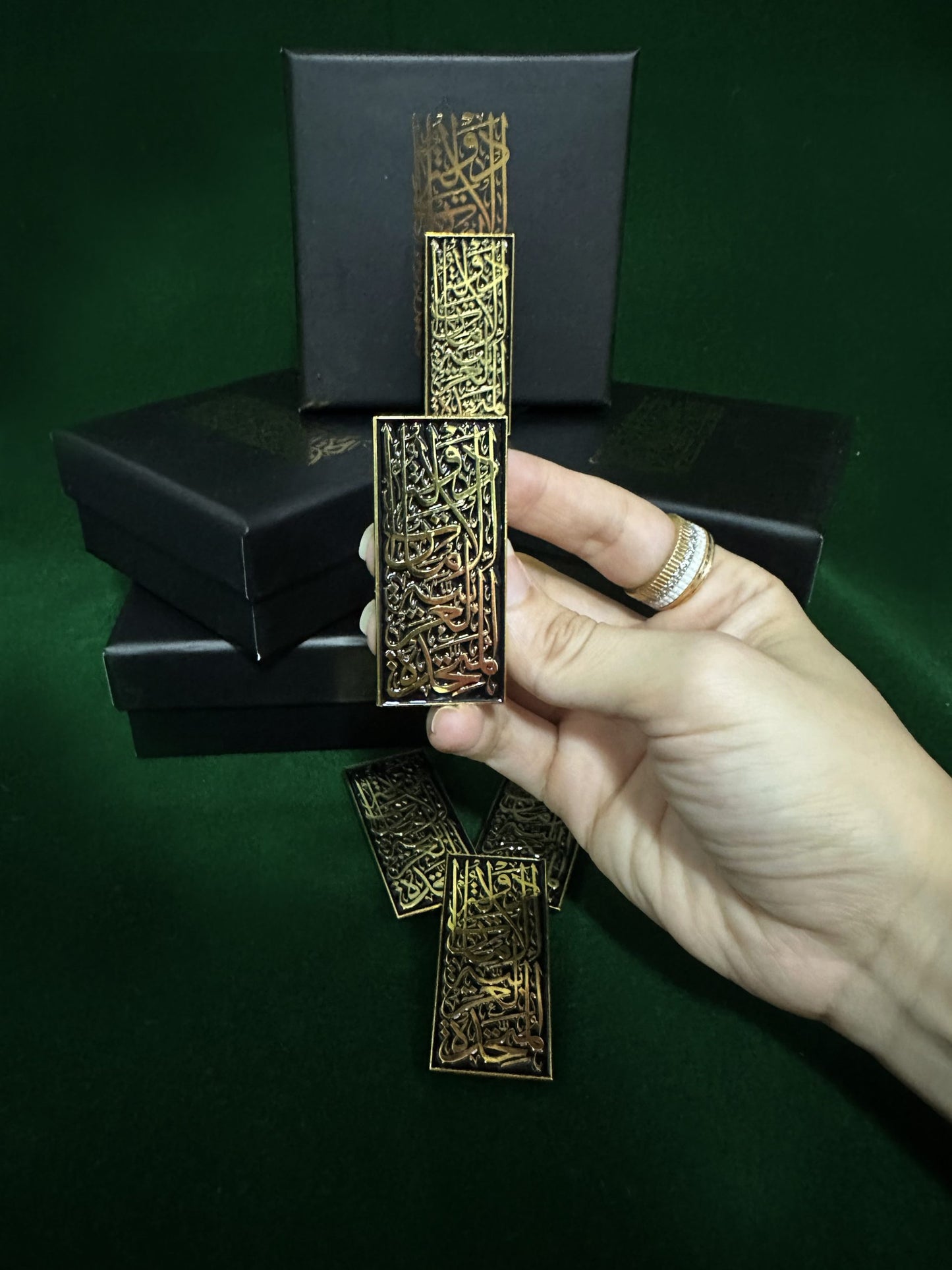 بروش دولة الإمارات العربية المتحدة ( الأدهم )