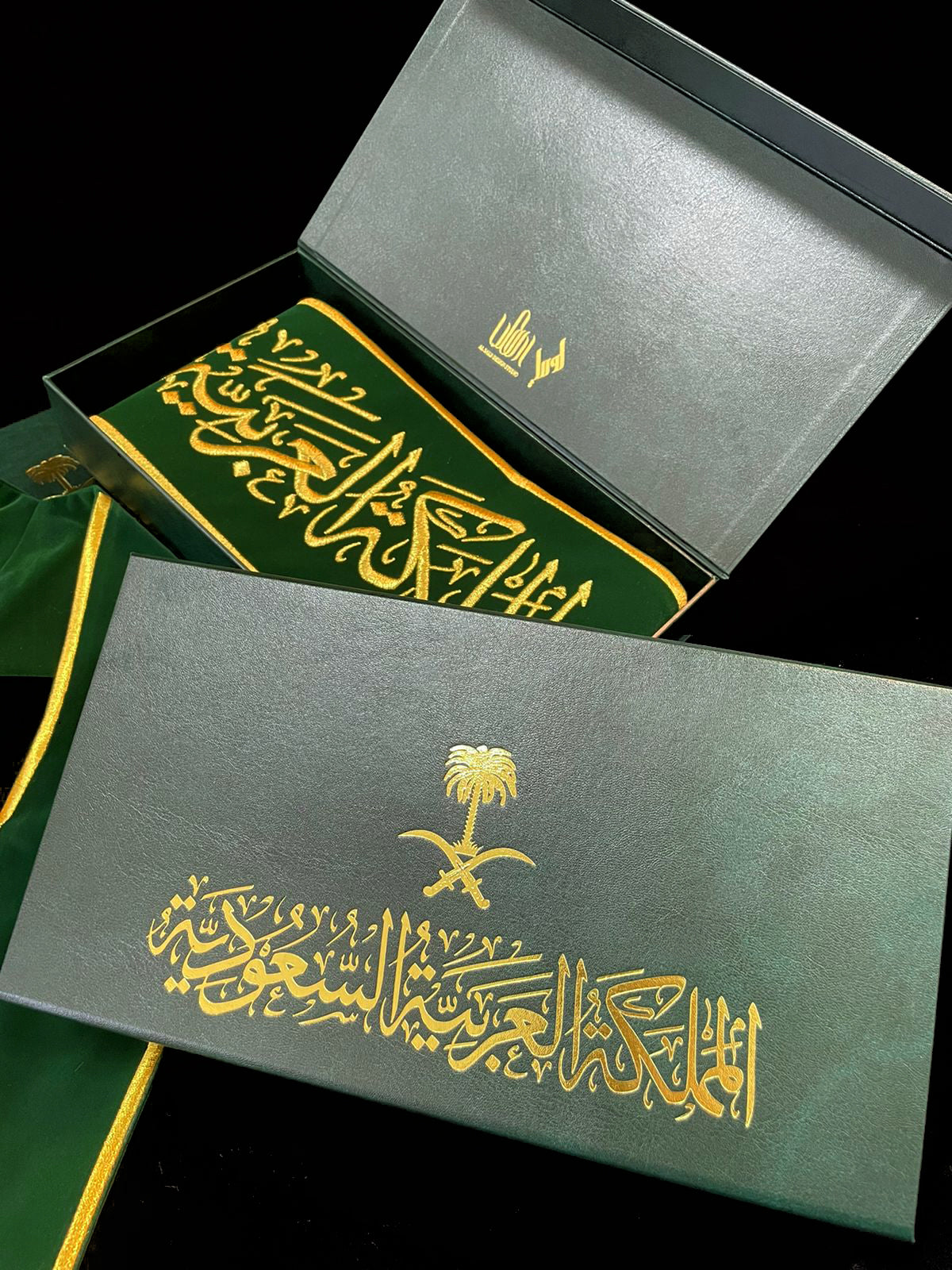 Saudi Passport Scarf